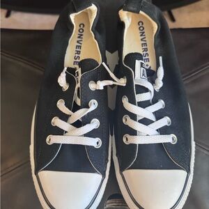 NWB Converse Black and White Low Top Canvas Sneakers Women’s sz 10